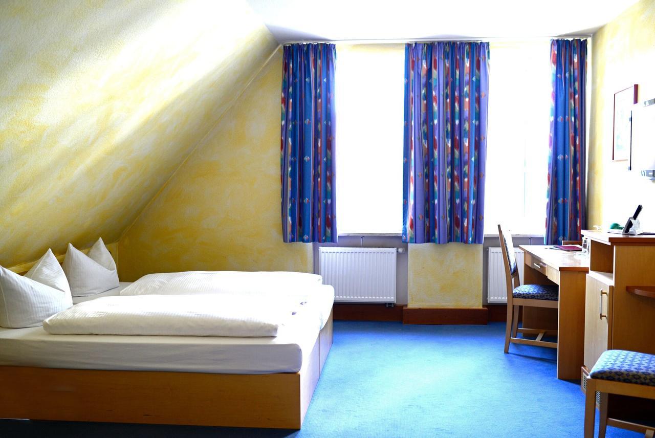 Altstadthotel Hassfurt Gbr Esterno foto