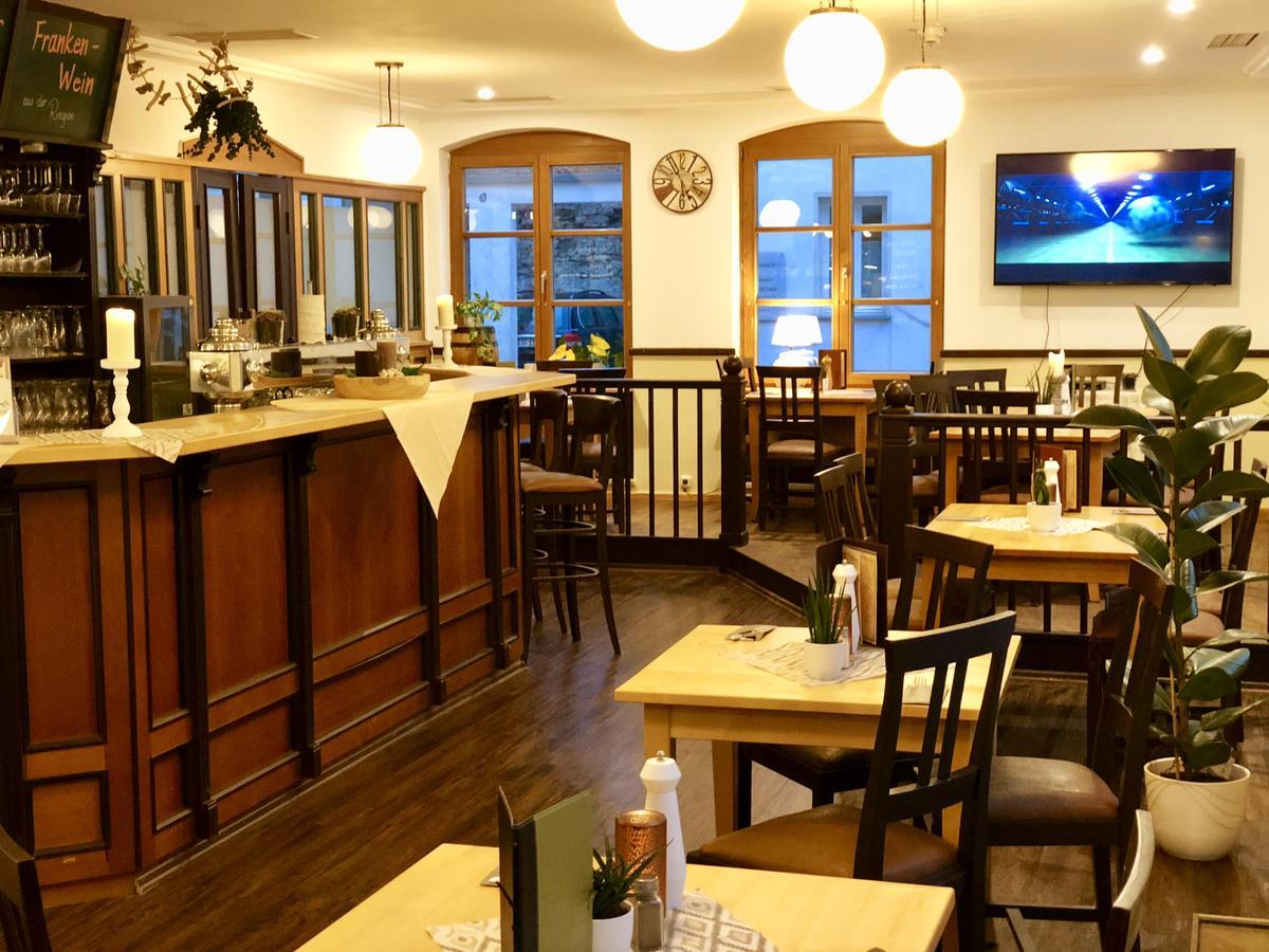 Altstadthotel Hassfurt Gbr Esterno foto